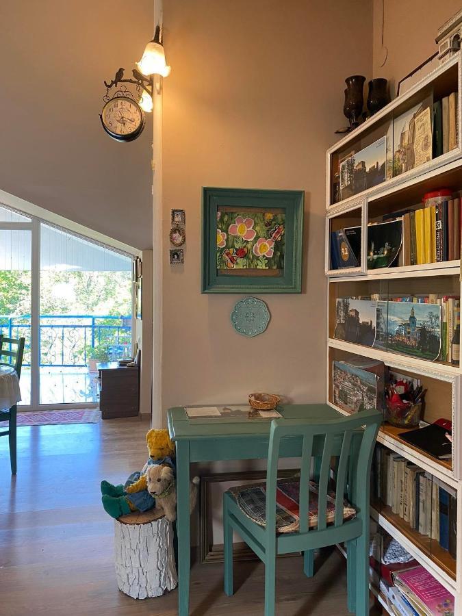 Nino'S Veranda Apartment Telavi Dış mekan fotoğraf
